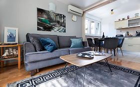 Apartment Nava